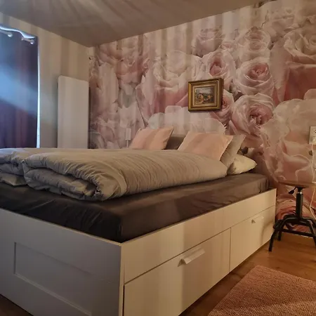 La Nit De La Fontaine Дом отдыха *