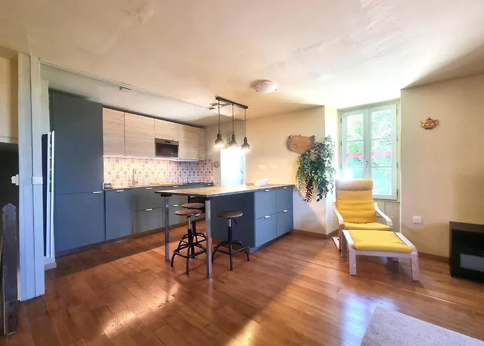 La Nit De La Fontaine * Brossac