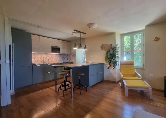 Dom wakacyjny La Nit De La Fontaine *