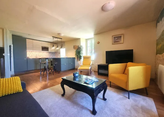 La Nit De La Fontaine